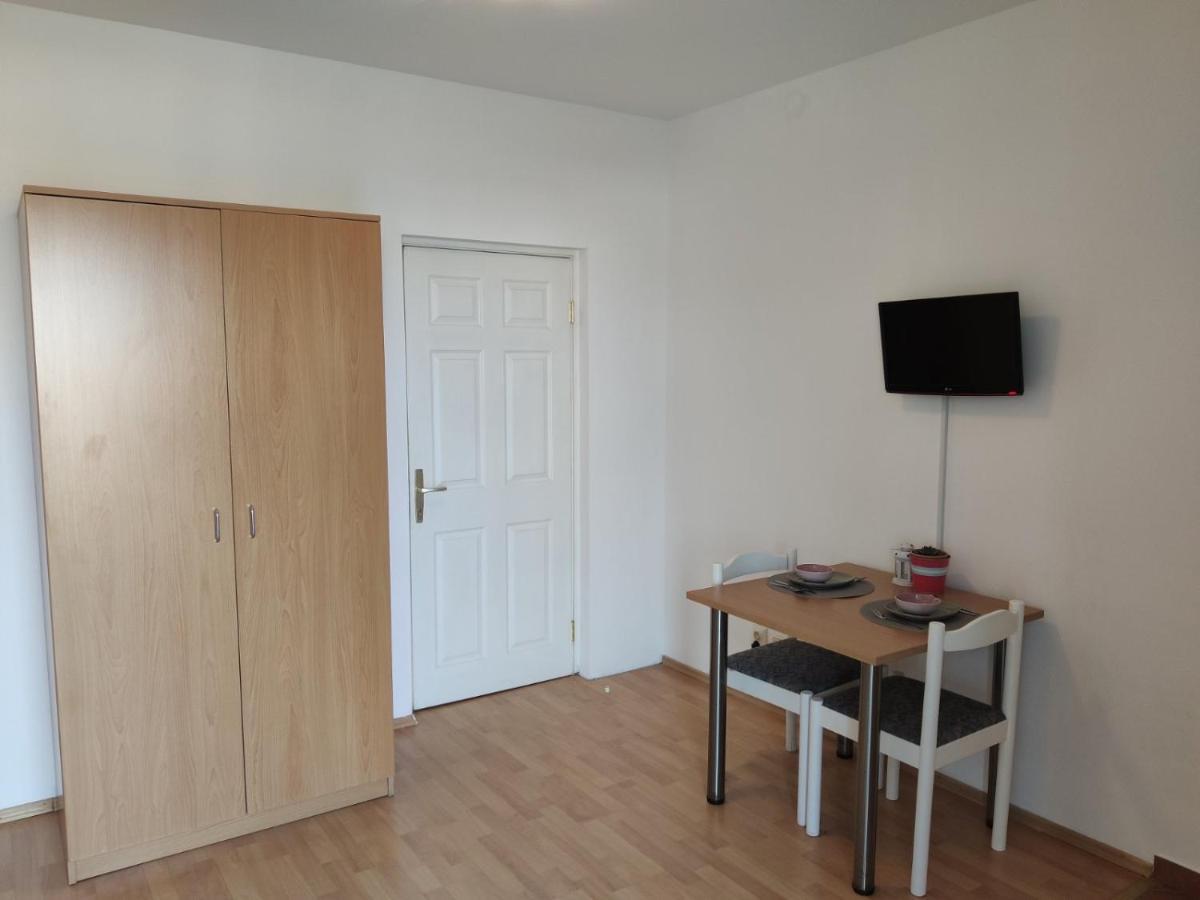 App Sime Klarin, Br.3 Apartment Jezera Exterior photo