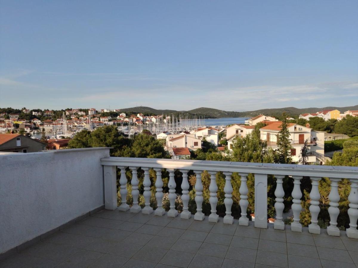 App Sime Klarin, Br.3 Apartment Jezera Exterior photo